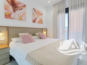 Prodej vily, Torrevieja, Španělsko, 95 m2