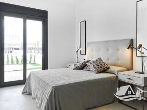 Prodej rodinného domu, Torrevieja, Španělsko, 80 m2