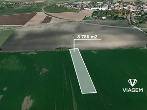 Prodej podílu pole, Holice, 3294 m2