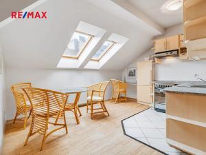 Prodej bytu 2+kk, Praha - Žižkov, Blahníkova, 40 m2