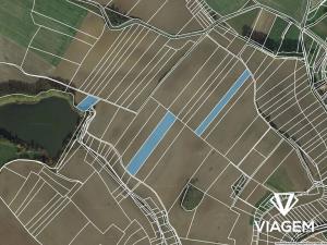 Prodej podílu pole, Hostim, 1980 m2