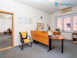 Pronájem kanceláře, Frýdek-Místek, Svazarmovská, 260 m2