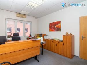 Pronájem kanceláře, Frýdek-Místek, Svazarmovská, 260 m2