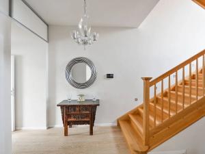 Pronájem vily, Praha - Břevnov, U Ladronky, 220 m2