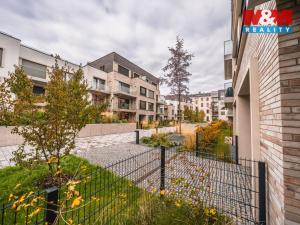 Pronájem bytu 1+kk, Praha - Holešovice, U průhonu, 35 m2