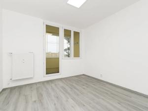 Prodej bytu 3+1, Ostrava, náměstí Antonie Bejdové, 73 m2