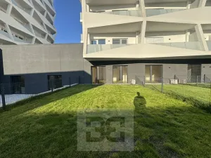 Pronájem bytu 1+kk, Brno, Komárovská, 50 m2