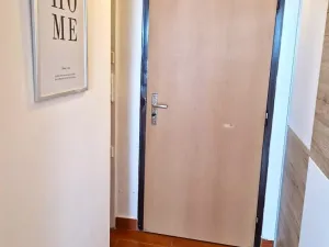 Pronájem bytu 1+kk, Ústí nad Labem, Obvodová, 32 m2