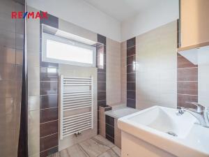 Prodej bytu 3+1, Hostivice, Na Pískách, 69 m2