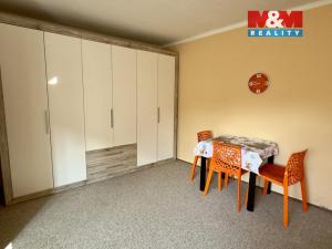 Pronájem bytu 3+1, Libušín, Kladenská, 65 m2