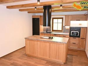 Prodej rodinného domu, Miletín, Arnoldova, 160 m2