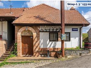 Prodej komerční, Velké Bílovice, 508 m2