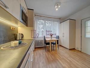 Pronájem bytu 1+1, Jindřichův Hradec, sídliště Vajgar, 53 m2