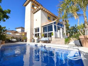 Prodej vily, Orihuela, Španělsko, 103 m2