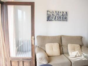 Prodej vícegeneračního domu, Los Alcázares, Španělsko, Calle Alicante, 1300 m2