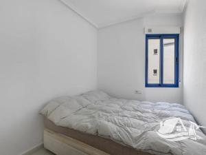 Prodej bytu 3+kk, Torrevieja, Španělsko, 45 m2