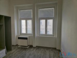 Pronájem bytu 3+1, Praha - Smíchov, Lidická, 69 m2