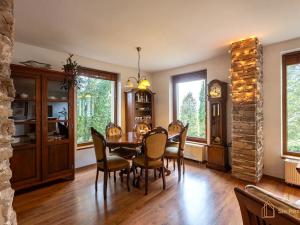 Prodej rodinného domu, Lužná, K Višňovce, 245 m2