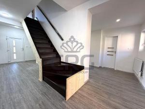 Prodej rodinného domu, Vážany, 210 m2