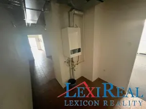 Pronájem obchodního prostoru, Praha - Břevnov, Bělohorská, 211 m2