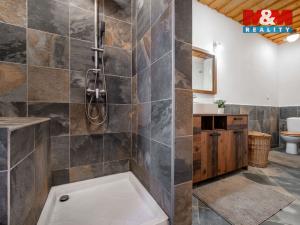 Prodej rodinného domu, Polička - Lezník, 260 m2