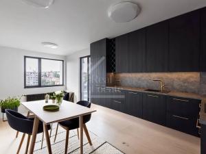 Prodej bytu 3+kk, Praha - Hrdlořezy, V třešňovce, 81 m2