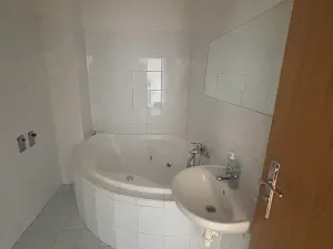 Pronájem bytu 3+kk, Náměšť nad Oslavou, Masarykovo nám., 92 m2