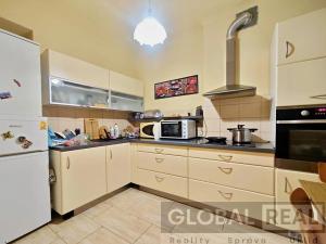 Prodej bytu 3+1, Jihlava, Palackého, 85 m2