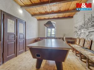 Prodej obchodního prostoru, Hradec Králové - Svinary, Podhůrská, 633 m2