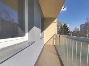 Prodej bytu 3+1, Praha, Poznaňská, 72 m2