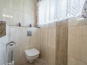 Prodej rodinného domu, Chýně, Ke Skále, 220 m2