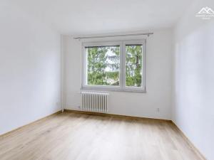 Pronájem bytu 3+1, Seč, Sídl. 9. května, 61 m2