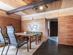 Prodej bytu 3+1, Trhové Sviny, 72 m2