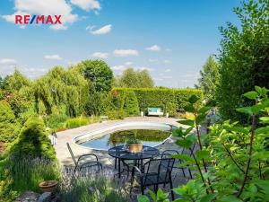 Prodej rodinného domu, Včelákov, 358 m2