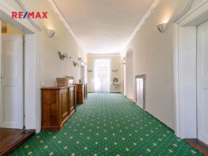 Prodej rodinného domu, Včelákov, 358 m2