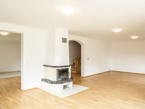 Pronájem rodinného domu, Průhonice, 400 m2