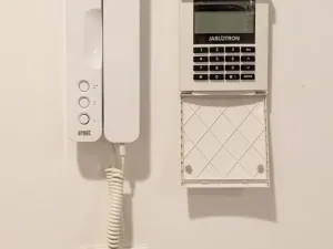 Pronájem bytu 3+kk, Praha - Bubeneč, Sochařská, 75 m2