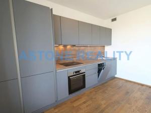 Pronájem bytu 2+kk, Praha - Vysočany, Smržových, 61 m2