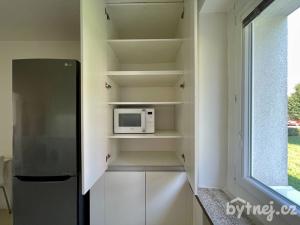 Pronájem bytu 2+1, Blansko, Chelčického, 54 m2