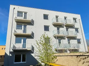 Pronájem ubytování, Slavkov u Brna, U Mlýna, 1320 m2