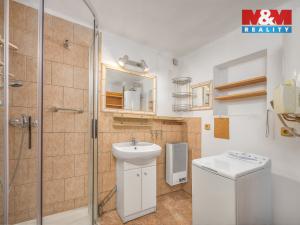 Prodej chalupy, Ronov nad Doubravou, U stadionu, 111 m2