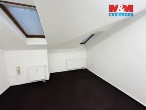 Pronájem kanceláře, Český Těšín, Dvořákova, 14 m2