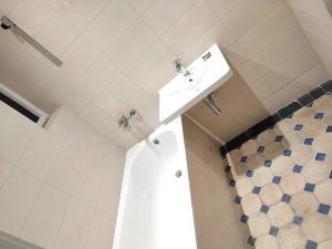 Pronájem bytu 2+1, Praha - Smíchov, Pecháčkova, 87 m2