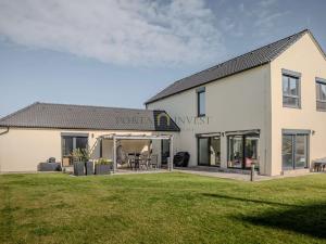 Prodej rodinného domu, Plzeň, 234 m2