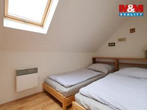 Prodej chalupy, Lipová-lázně - Horní Lipová, 175 m2