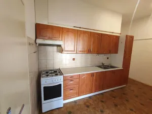 Pronájem bytu 2+1, Praha - Vršovice, Sámova, 50 m2