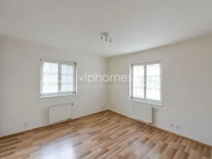 Pronájem rodinného domu, Praha - Nebušice, V oblouku, 212 m2