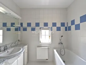 Pronájem vily, Praha - Nebušice, K vinicím, 288 m2