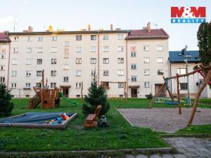 Pronájem bytu 1+kk, Dvůr Králové nad Labem, Macharova, 26 m2