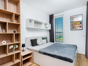 Pronájem bytu 1+kk, Praha - Vysočany, Odkolkova, 42 m2